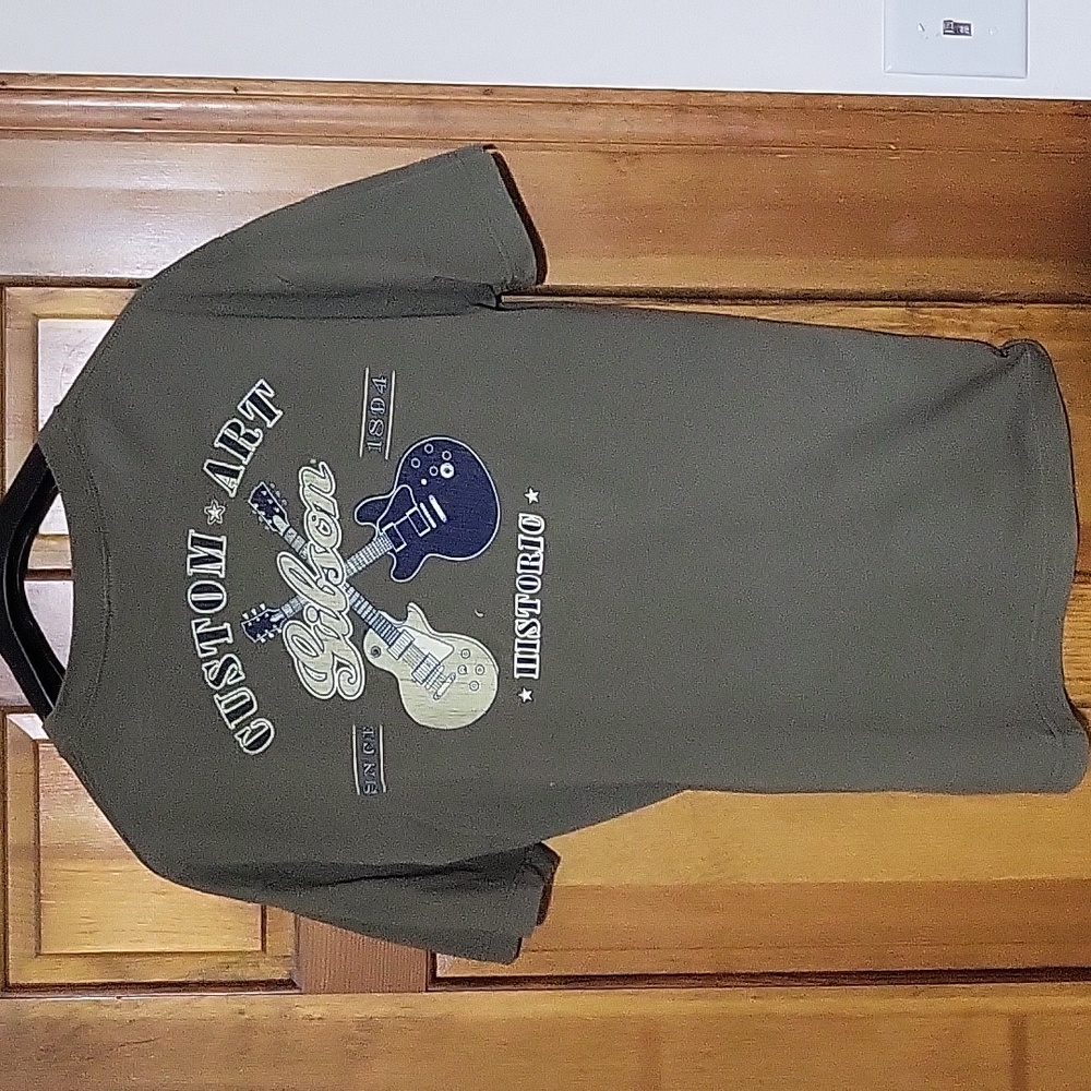 Authentic Gibson T-Shirt